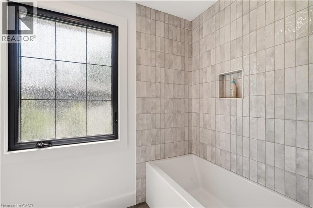 394 Rankin Drive, Burlington, Ontario  L7N 2B5 - Photo 29 - 40829434