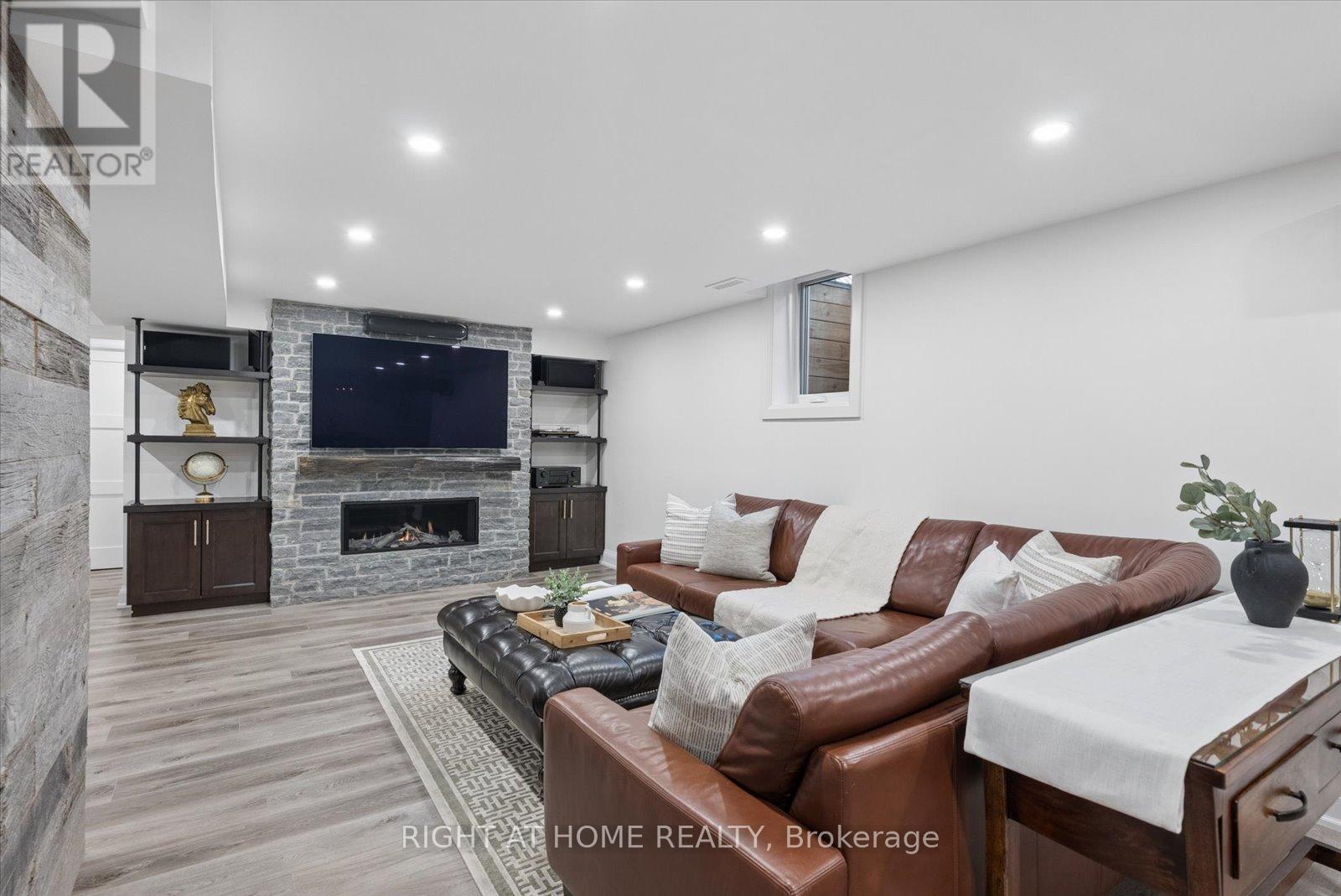 33 Wellington Heights Court, Aurora, Ontario  L4G 5C9 - Photo 27 - N13187866
