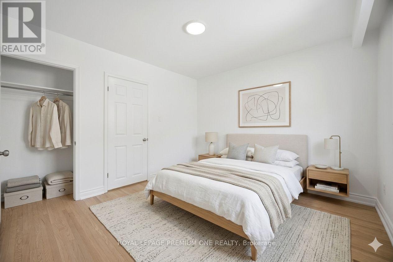 3195 Golden Orchard Drive, Mississauga, Ontario  L4Y 3G7 - Photo 24 - W13192042