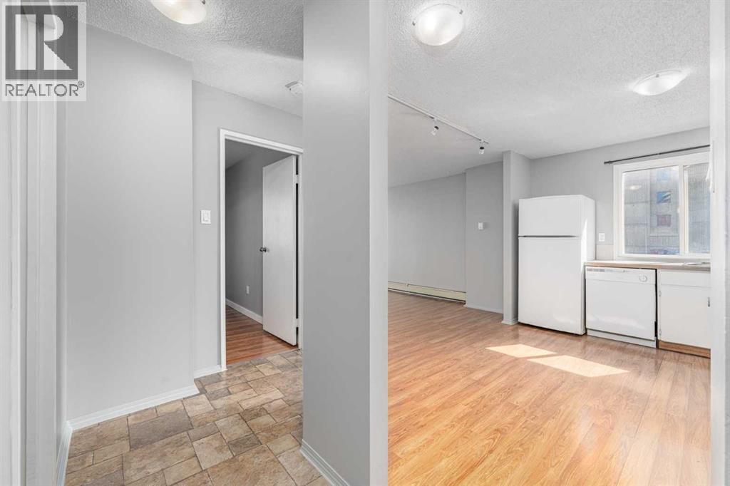 304, 1320 12 Avenue Sw, Calgary, Alberta  T3C 3R6 - Photo 2 - A2311004