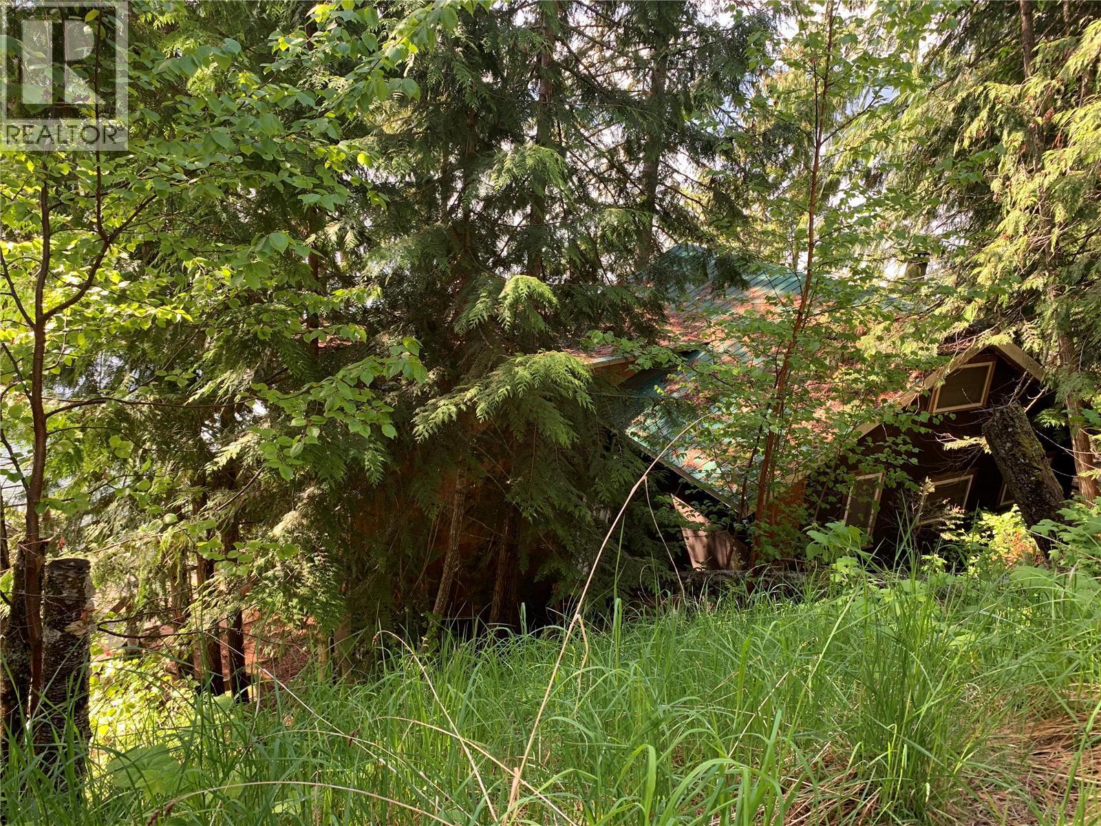 28 Simard Road, Mabel Lake, British Columbia  V0E 1V5 - Photo 25 - 10377603