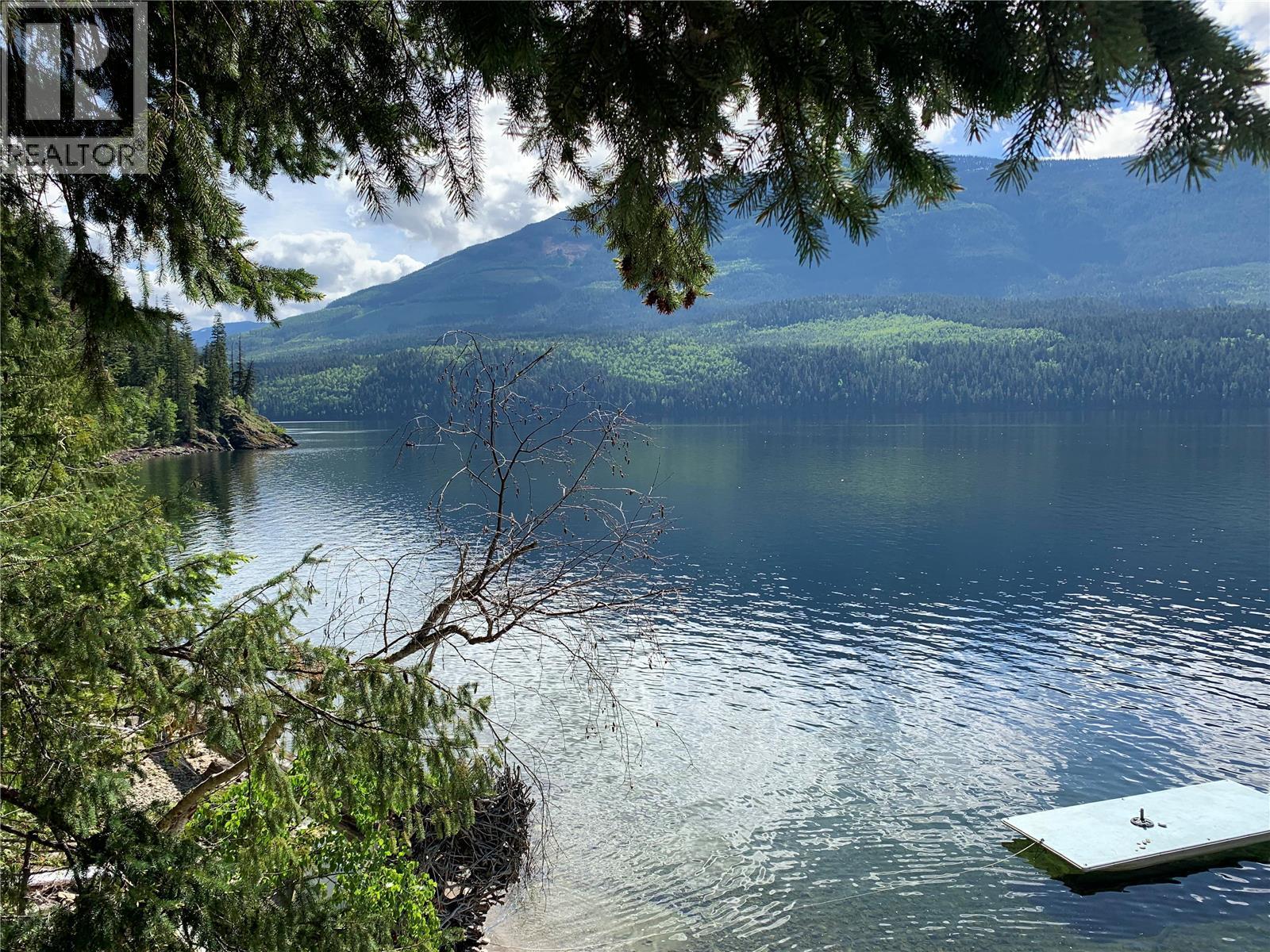 28 Simard Road, Mabel Lake, British Columbia  V0E 1V5 - Photo 9 - 10377603