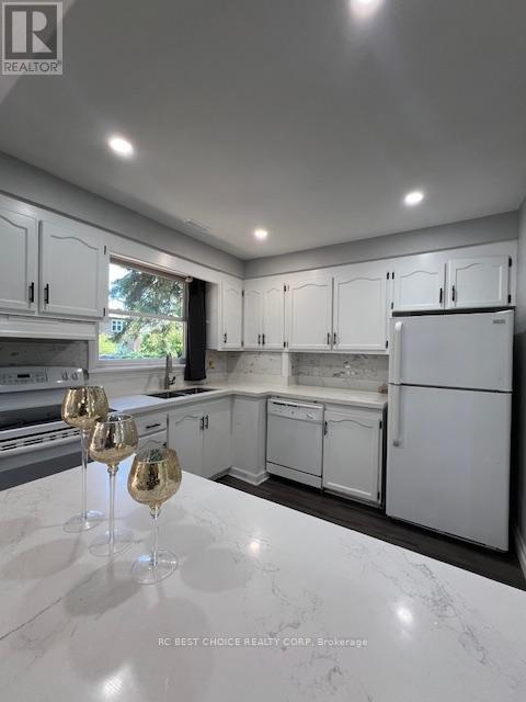 173 Poyntz Avenue, Toronto, Ontario  M2N 1J5 - Photo 12 - C13193692