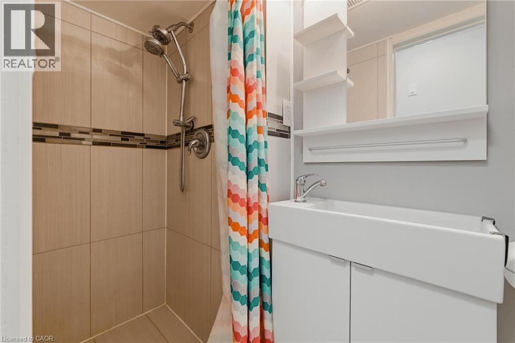 62 Bechtel Drive, Kitchener, Ontario  N2P 1S8 - Photo 33 - 40833807