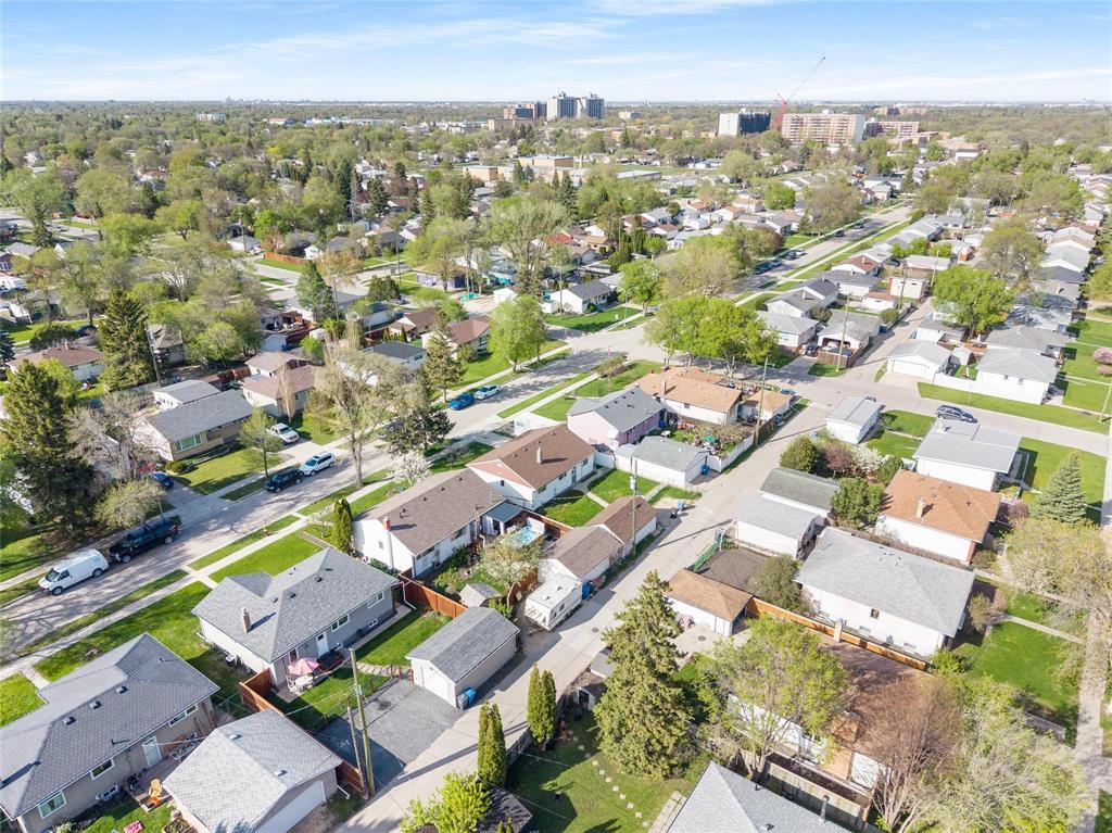 98 Portland Avenue, Winnipeg, Manitoba  R2M 1J5 - Photo 7 - 202611587