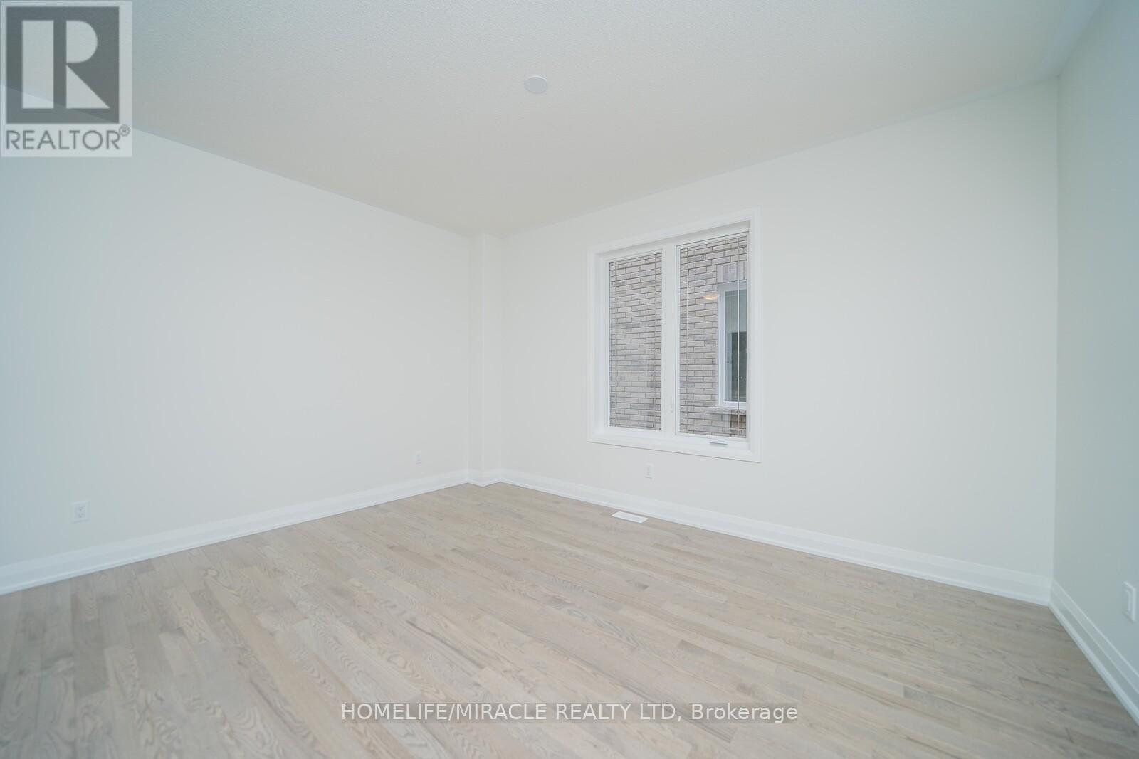 522 Askew Court, Oshawa, Ontario  L1K 3E9 - Photo 3 - E13192830