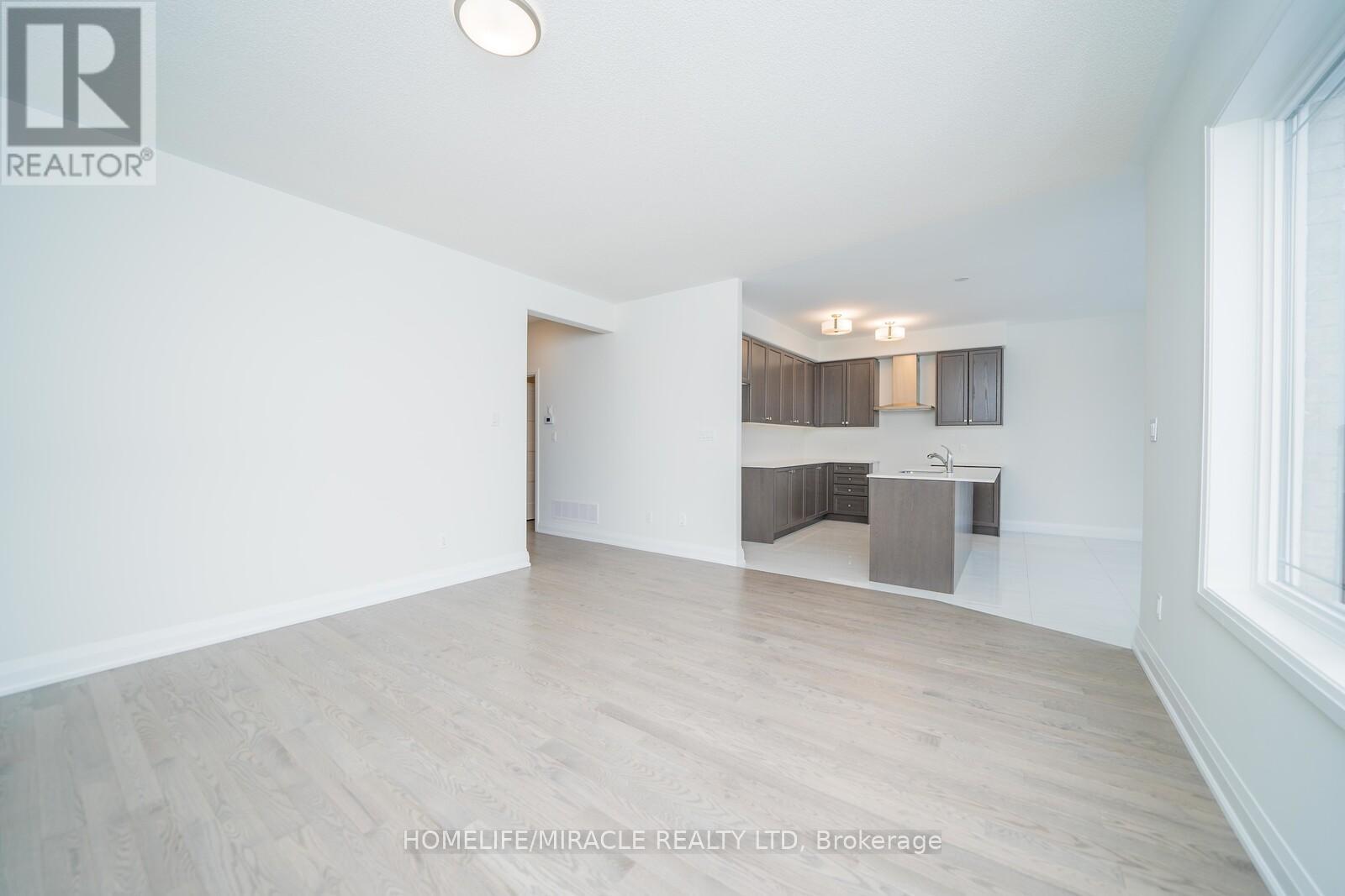 522 Askew Court, Oshawa, Ontario  L1K 3E9 - Photo 7 - E13192830