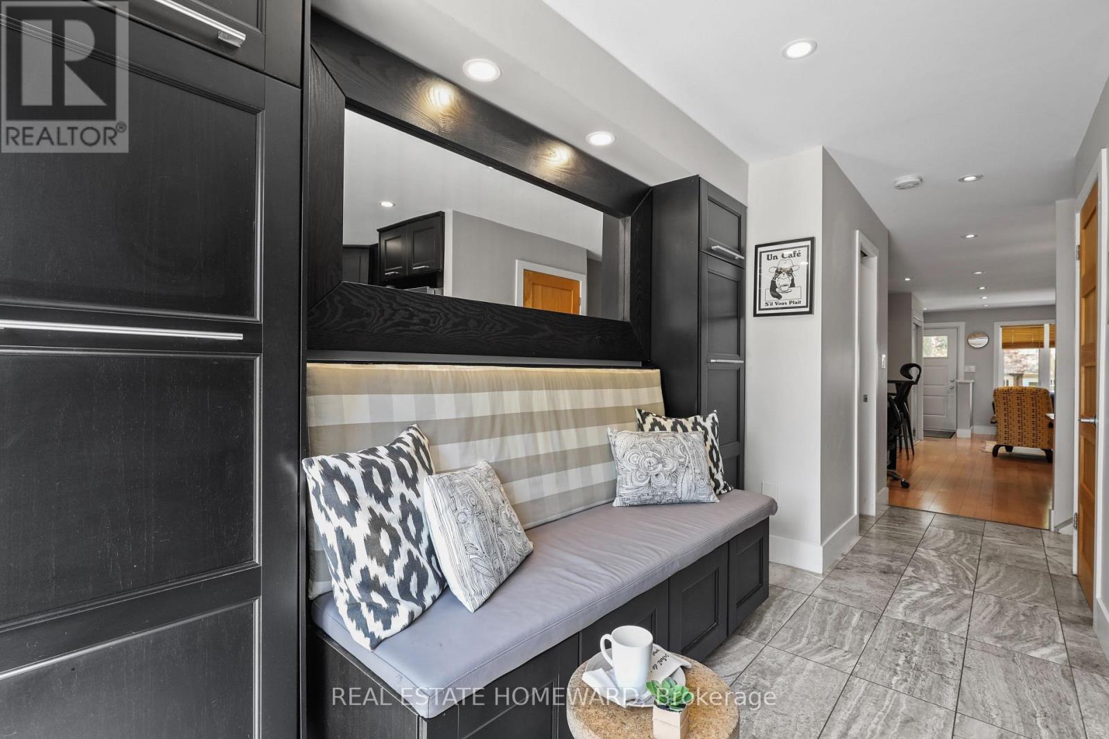 56 Osborne Avenue, Toronto, Ontario M4E 3B2 - Photo 13 - E13193054