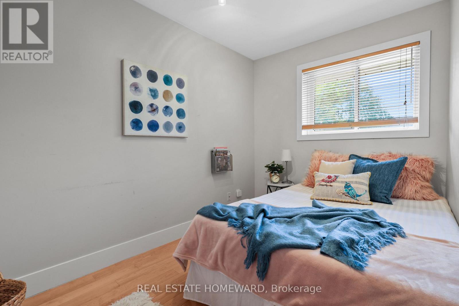 56 Osborne Avenue, Toronto, Ontario M4E 3B2 - Photo 21 - E13193054