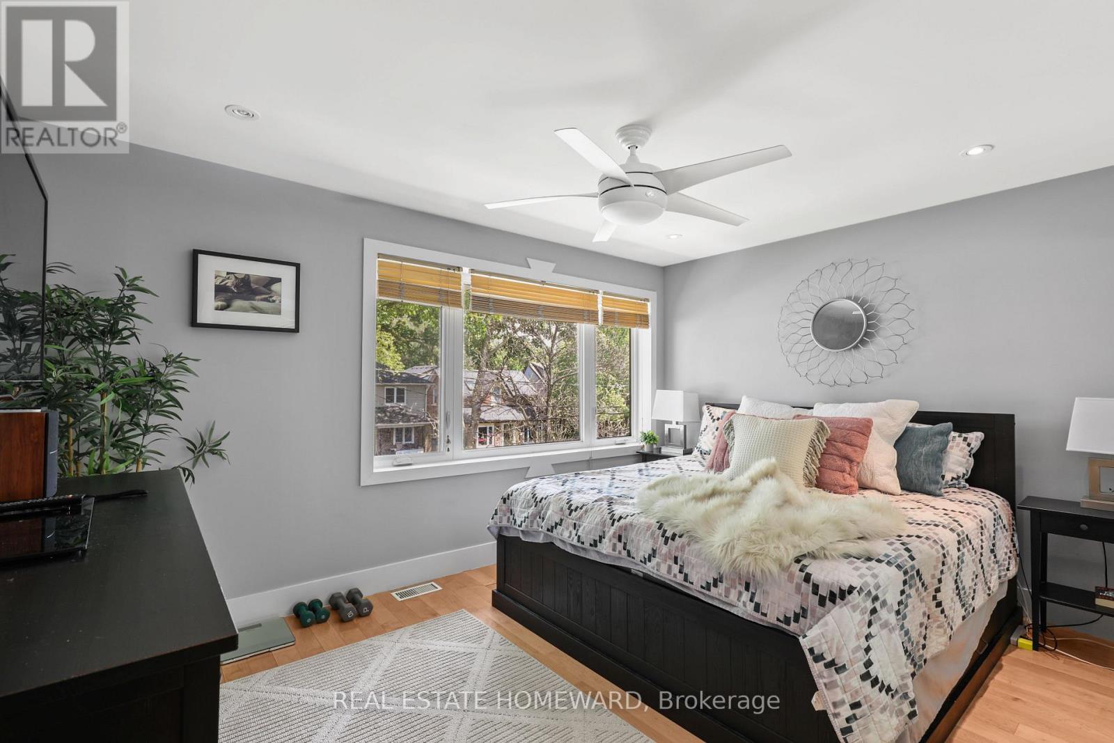 56 Osborne Avenue, Toronto, Ontario M4E 3B2 - Photo 25 - E13193054