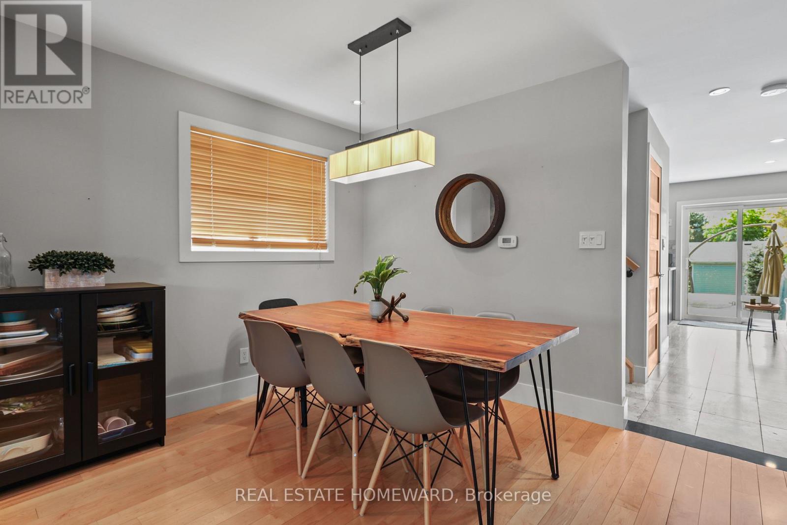 56 Osborne Avenue, Toronto, Ontario M4E 3B2 - Photo 9 - E13193054