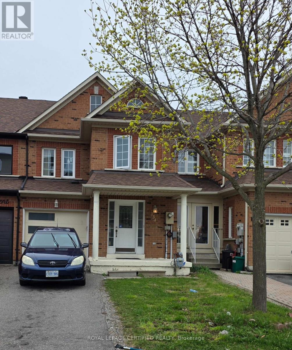 134 Kayla Crescent, Vaughan, Ontario  L6A 3P4 - Photo 1 - N13193124