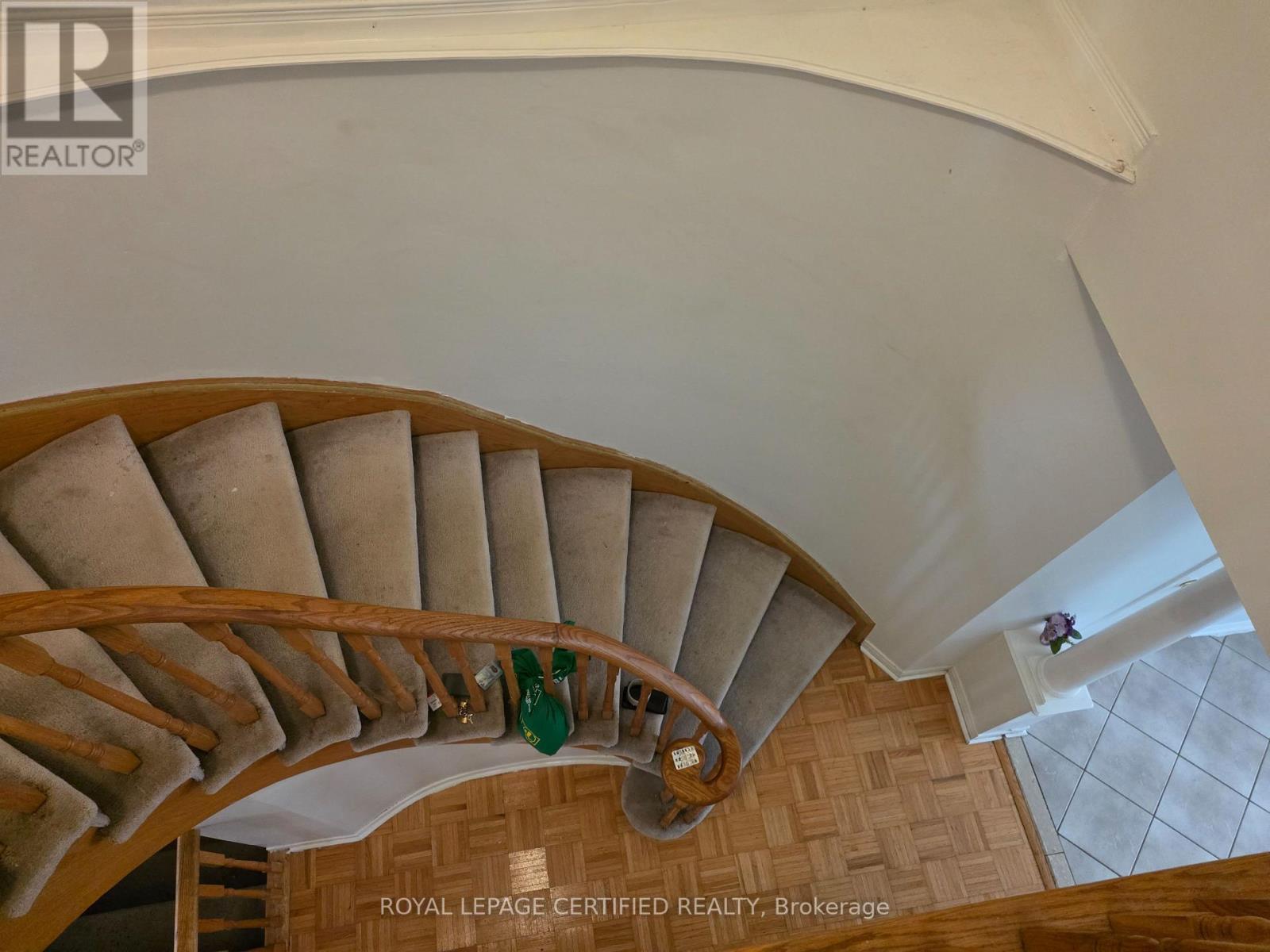 134 Kayla Crescent, Vaughan, Ontario  L6A 3P4 - Photo 10 - N13193124