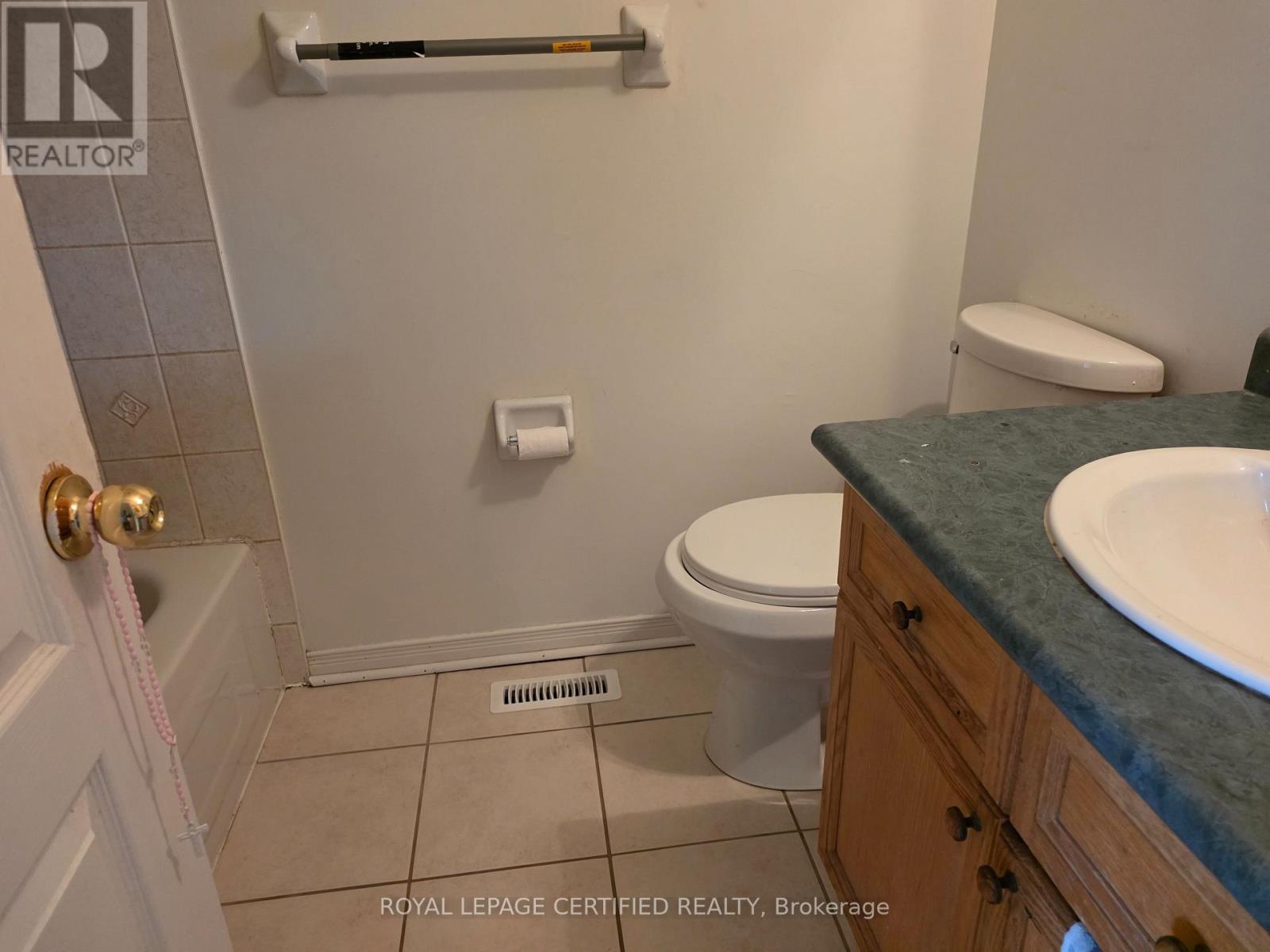 134 Kayla Crescent, Vaughan, Ontario  L6A 3P4 - Photo 16 - N13193124