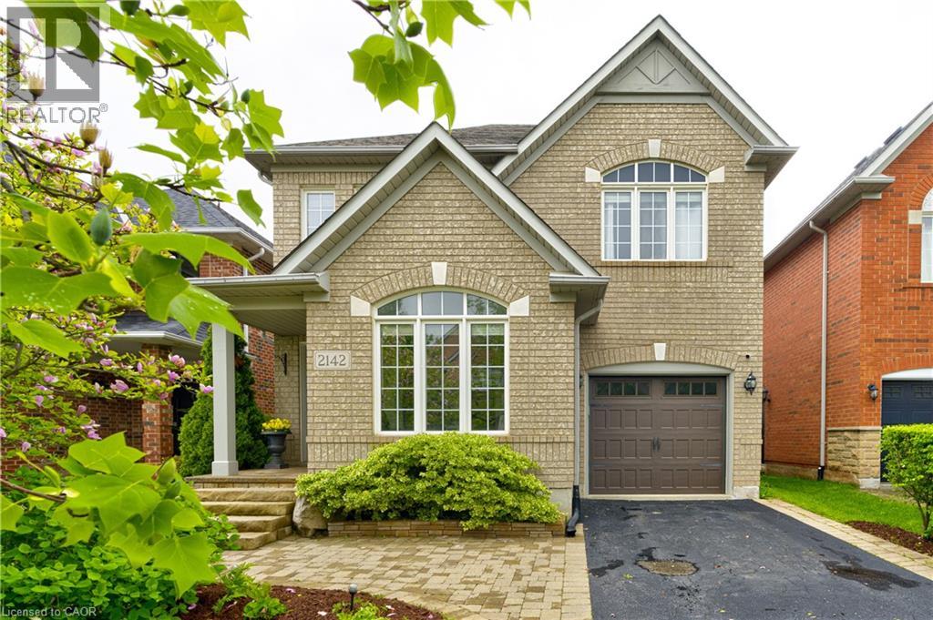 2142 Meadowglen Drive, Oakville, Ontario  L6M 4C8 - Photo 1 - 40815092