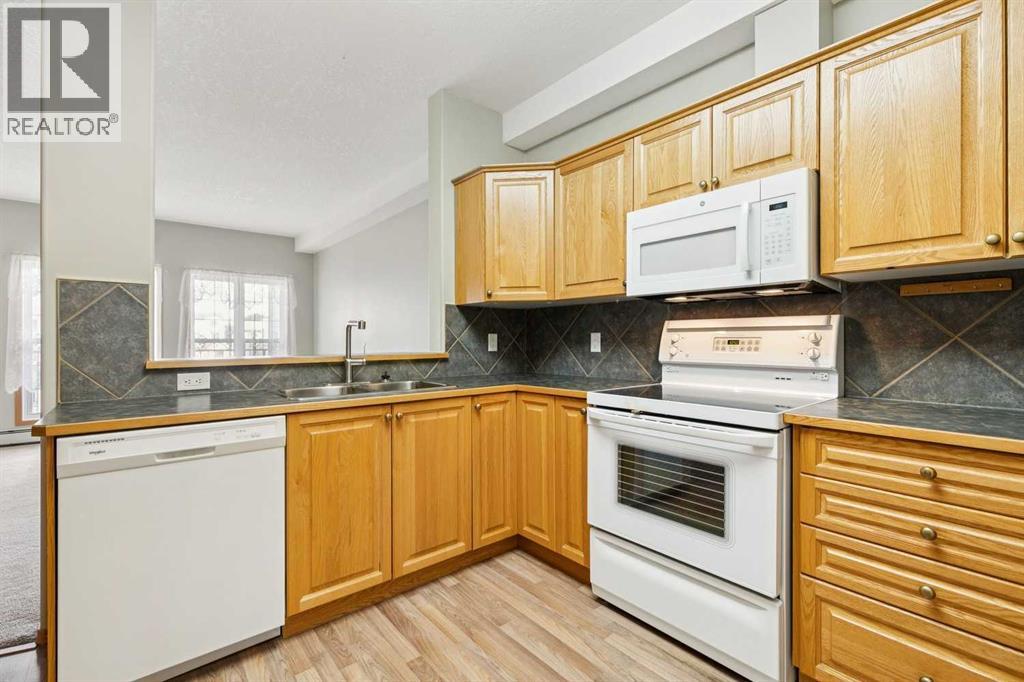 1207, 151 Country Village Road NE, Calgary, Alberta  T3K 5X5 - Photo 9 - A2289945