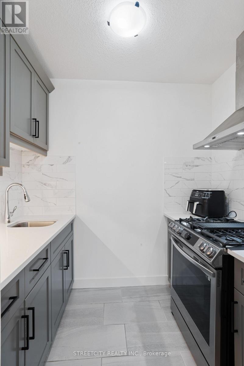 2280 Tokala Trail, London North, Ontario  N6G 0V6 - Photo 16 - X13194566