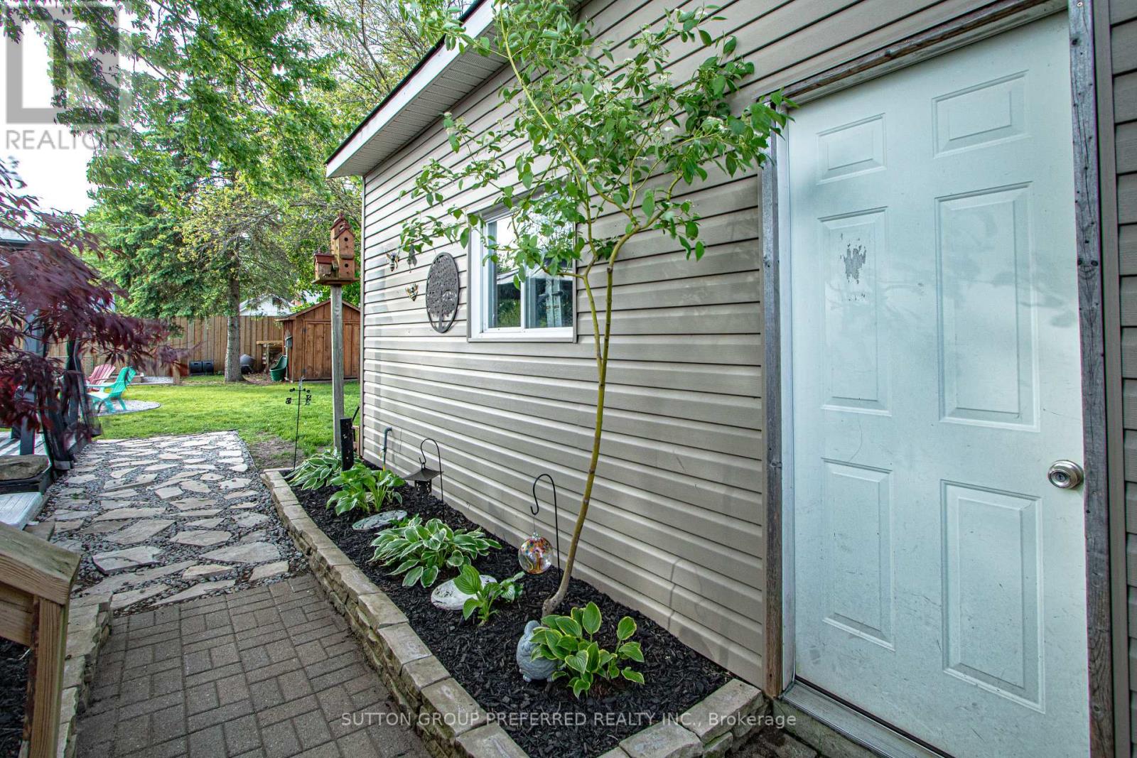 139 Keefer Street, Strathroy-Caradoc, Ontario  N7G 1E1 - Photo 30 - X13195018