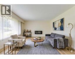 654 Buck Road, Kelowna, British Columbia  V1W 1N7 - Photo 14 - 10388171