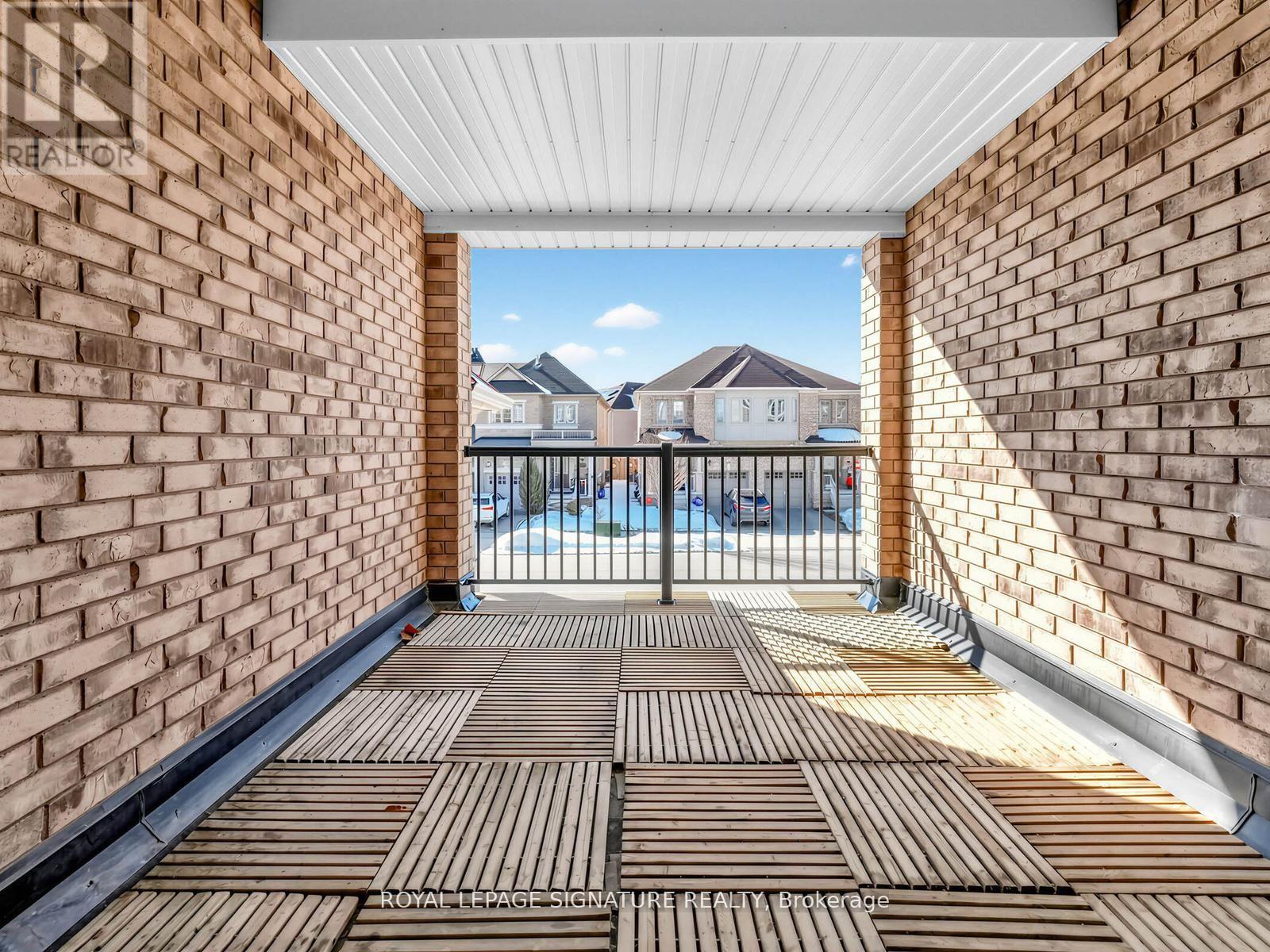 534 Stream Crescent, Oakville, Ontario  L6M 1N7 - Photo 6 - W13192858