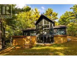 998 PIKE LAKE RTE 16 ROAD, Tay Valley, Ontario