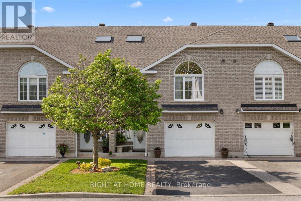 55 CALLAWAY COURT, Ottawa, Ontario