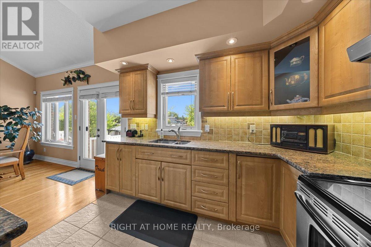 55 Callaway Court, Ottawa, Ontario  K1C 7S4 - Photo 13 - X13195314