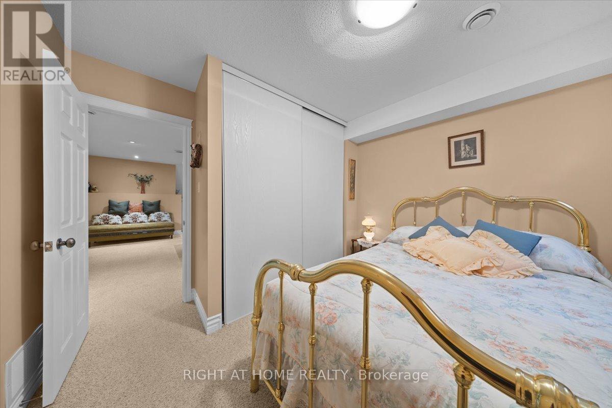 55 Callaway Court, Ottawa, Ontario  K1C 7S4 - Photo 33 - X13195314