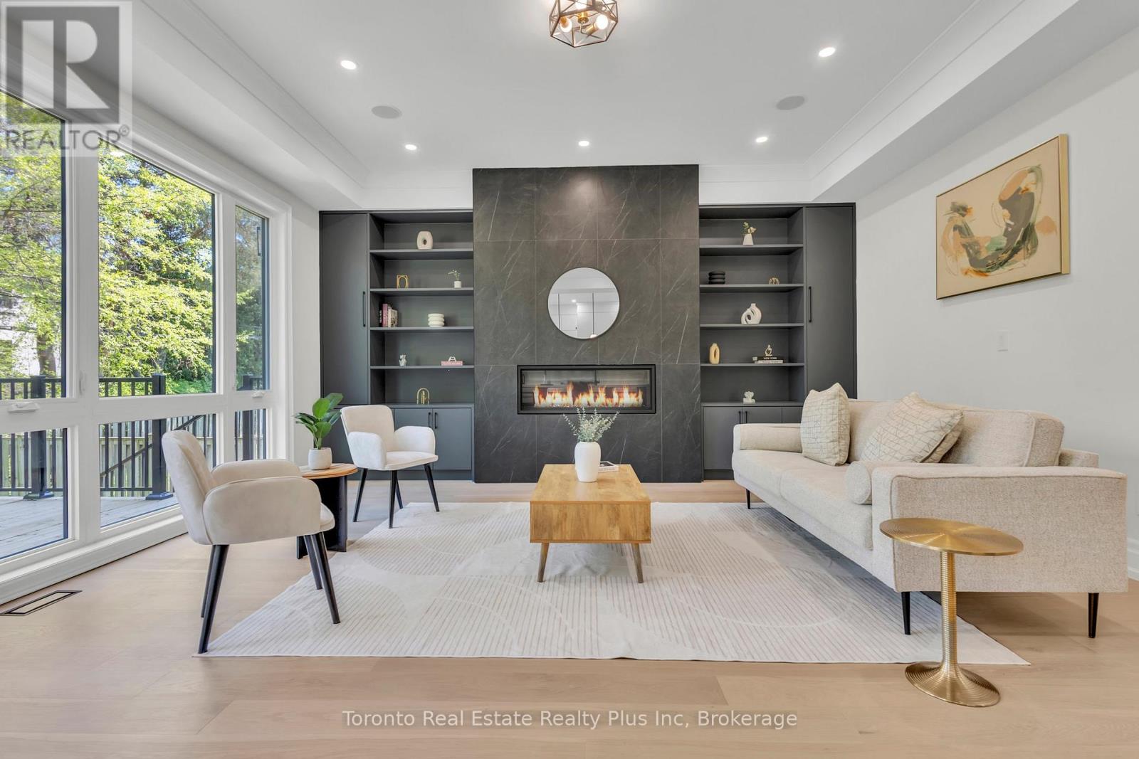 25 CRONIN DRIVE, Toronto, Ontario