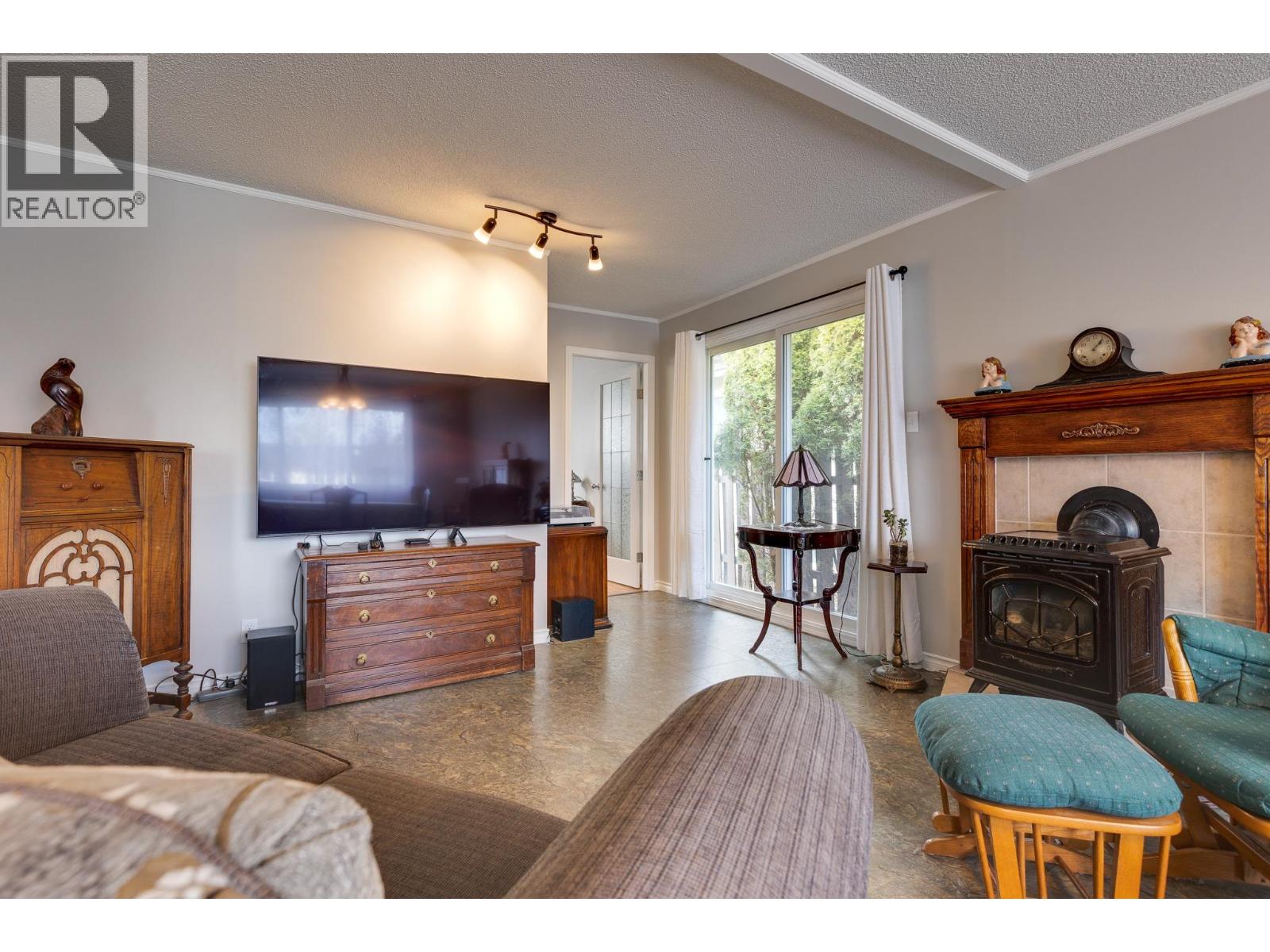 6177 Caledonia Crescent, Prince George, British Columbia  V2N 2H5 - Photo 9 - R3128617