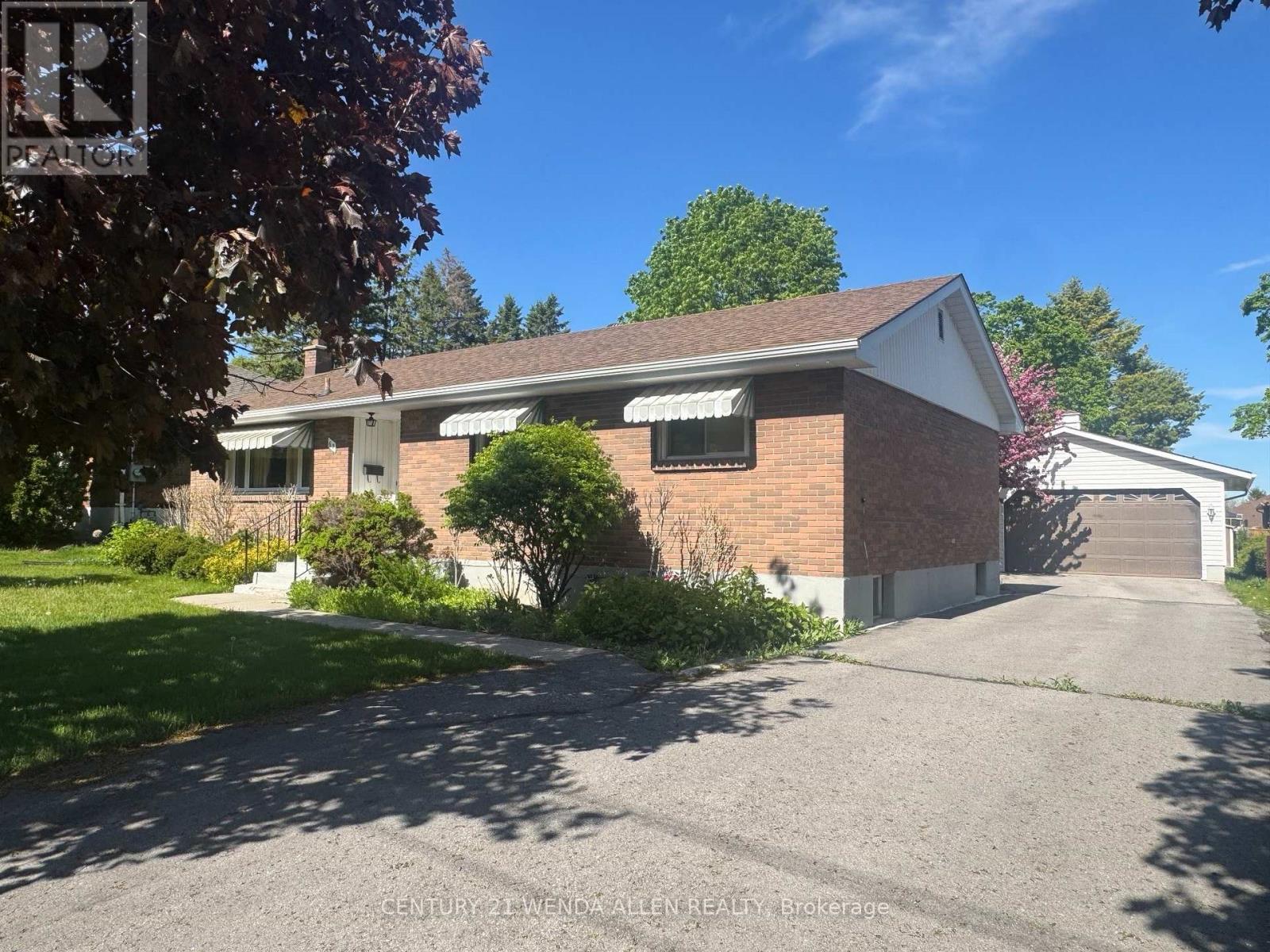 63 GILBERT STREET, Belleville, Ontario