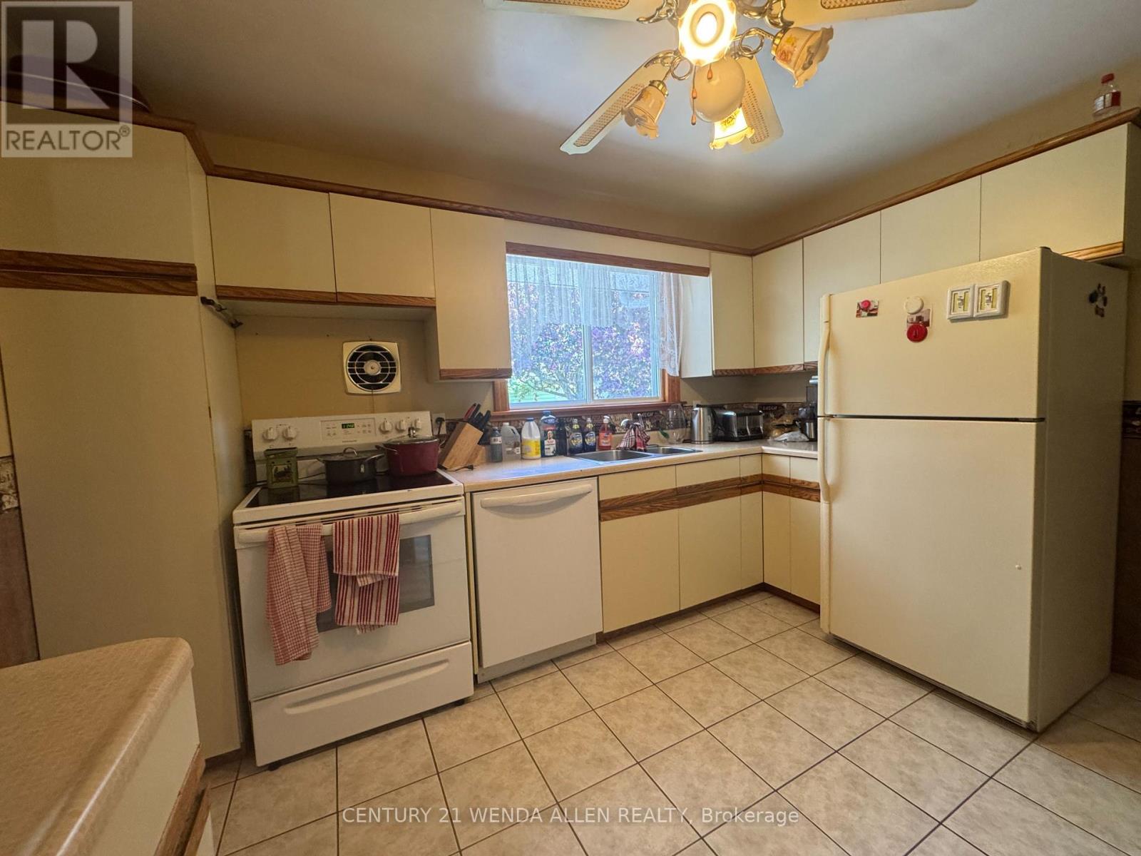 63 Gilbert Street, Belleville, Ontario K8P 3G9 - Photo 11 - X13193698