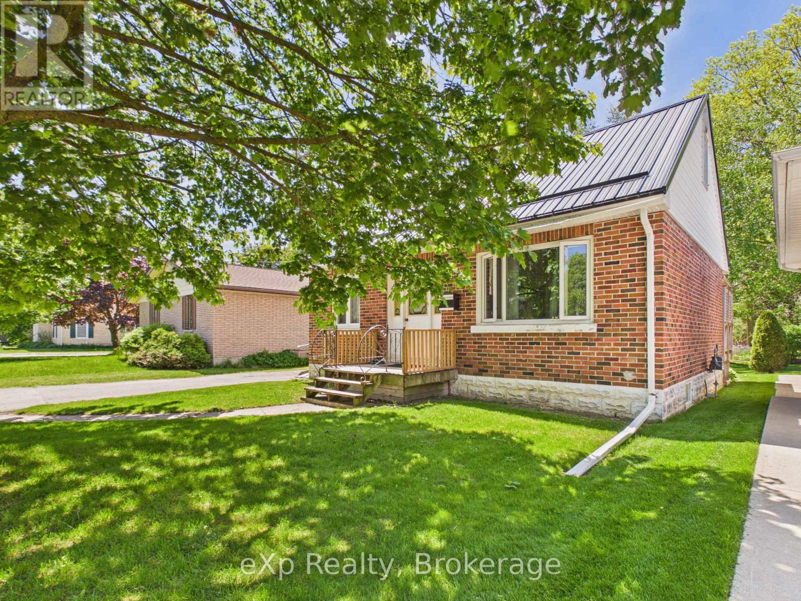419 Colborne Street, Brockton, Ontario  N0G 2V0 - Photo 1 - X13195060