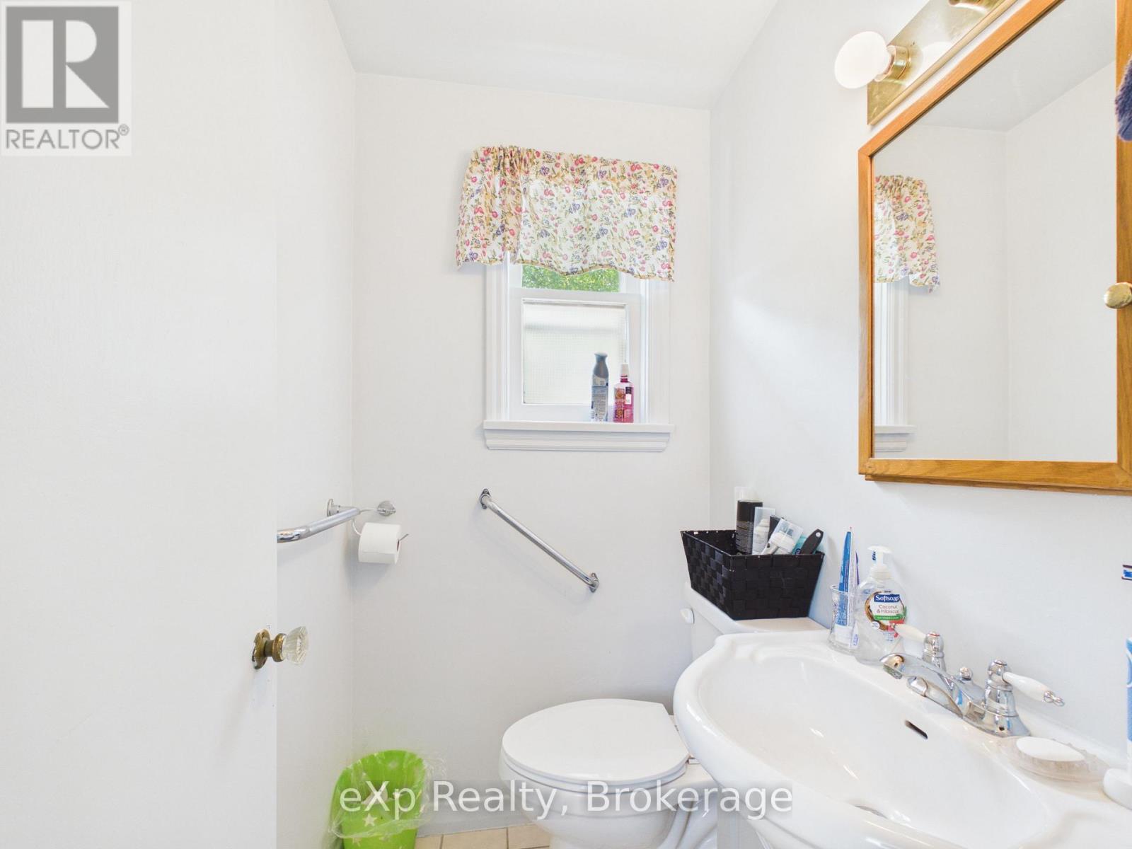 419 Colborne Street, Brockton, Ontario  N0G 2V0 - Photo 13 - X13195060