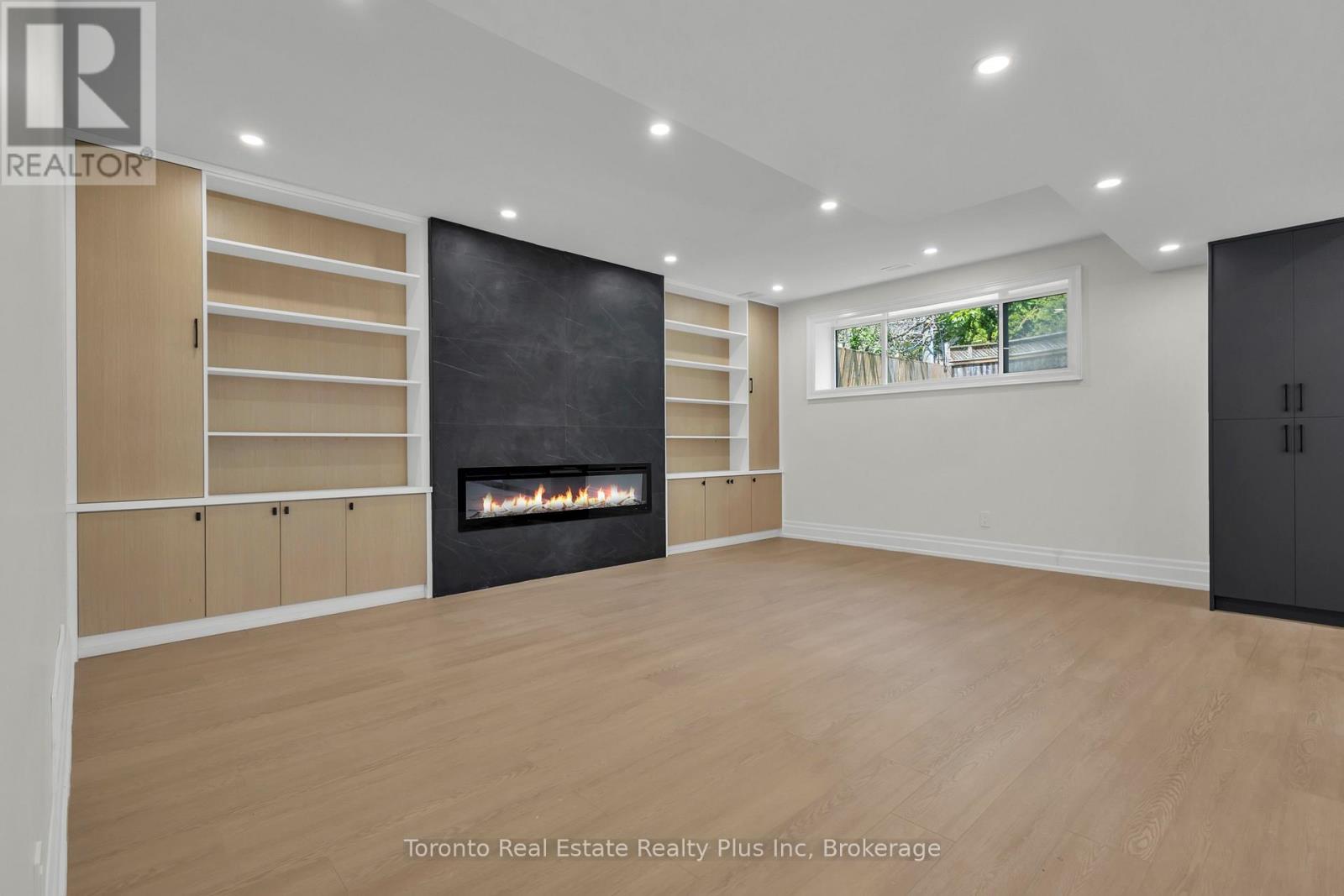 25 Cronin Drive, Toronto, Ontario M9B 4T7 - Photo 26 - W12940514
