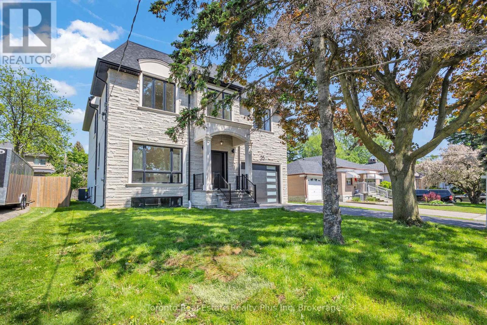 25 Cronin Drive, Toronto, Ontario M9B 4T7 - Photo 30 - W12940514