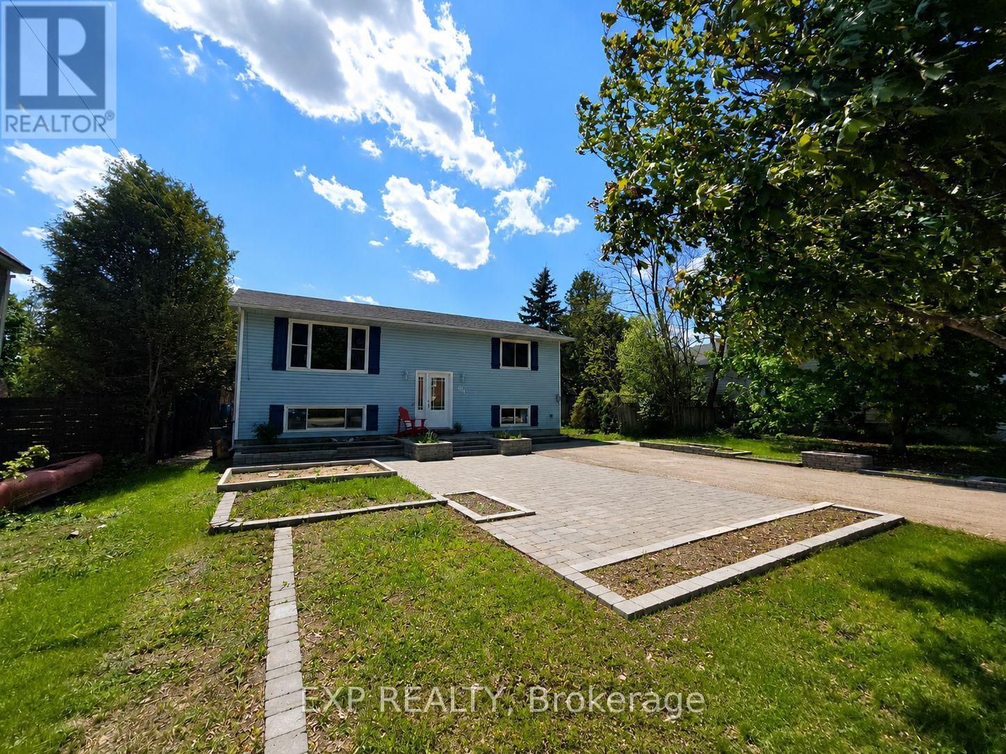 84 Martin Street N, Mississippi Mills, Ontario  K0A 1A0 - Photo 2 - X13029390