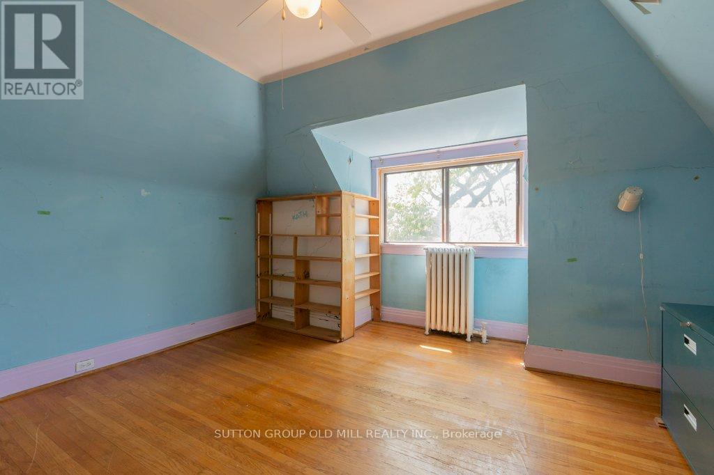 19 Biggar Avenue, Toronto, Ontario  M6H 2N5 - Photo 26 - C13193728