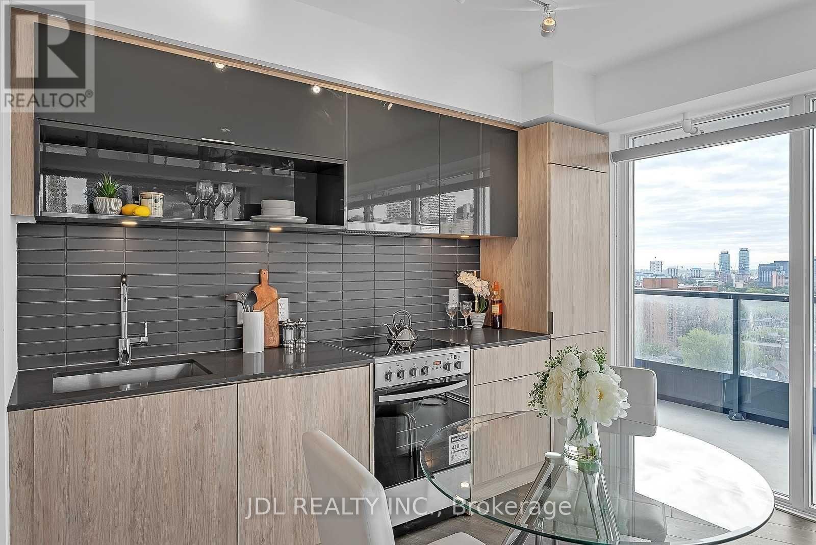 1308 - 159 Wellesley Street E, Toronto, Ontario  M4Y 0H5 - Photo 6 - C13194830