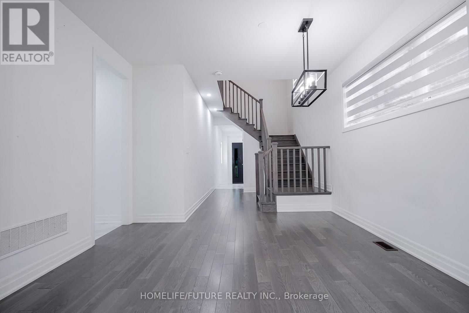2809 Foxden Square, Pickering, Ontario  L1X 0N8 - Photo 10 - E13193980