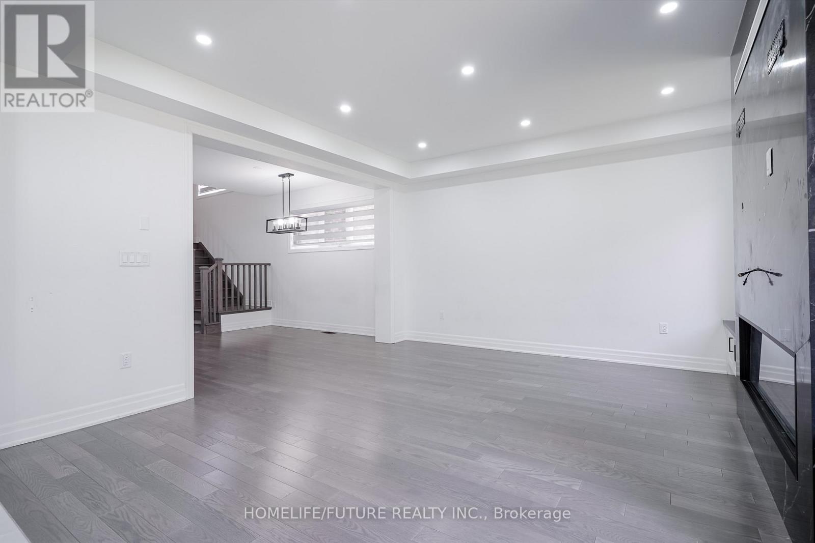 2809 Foxden Square, Pickering, Ontario  L1X 0N8 - Photo 18 - E13193980