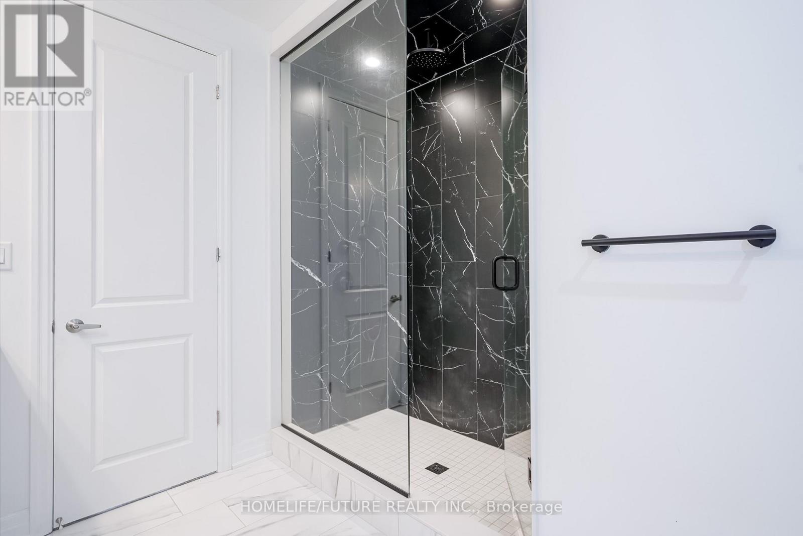2809 Foxden Square, Pickering, Ontario  L1X 0N8 - Photo 34 - E13193980