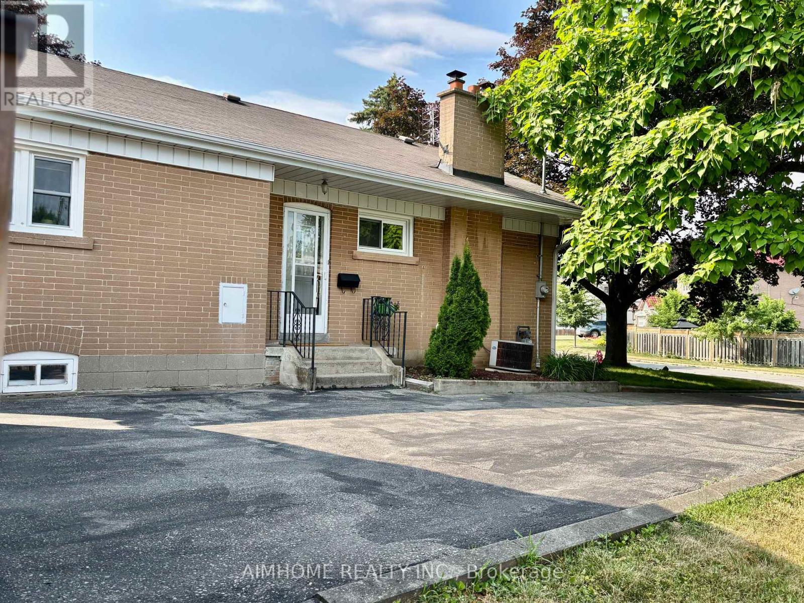 12 Canham Crescent, Toronto, Ontario  M1S 2H6 - Photo 22 - E13194472