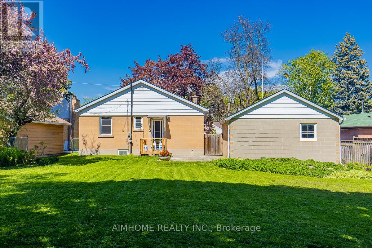 12 Canham Crescent, Toronto, Ontario  M1S 2H6 - Photo 27 - E13194472