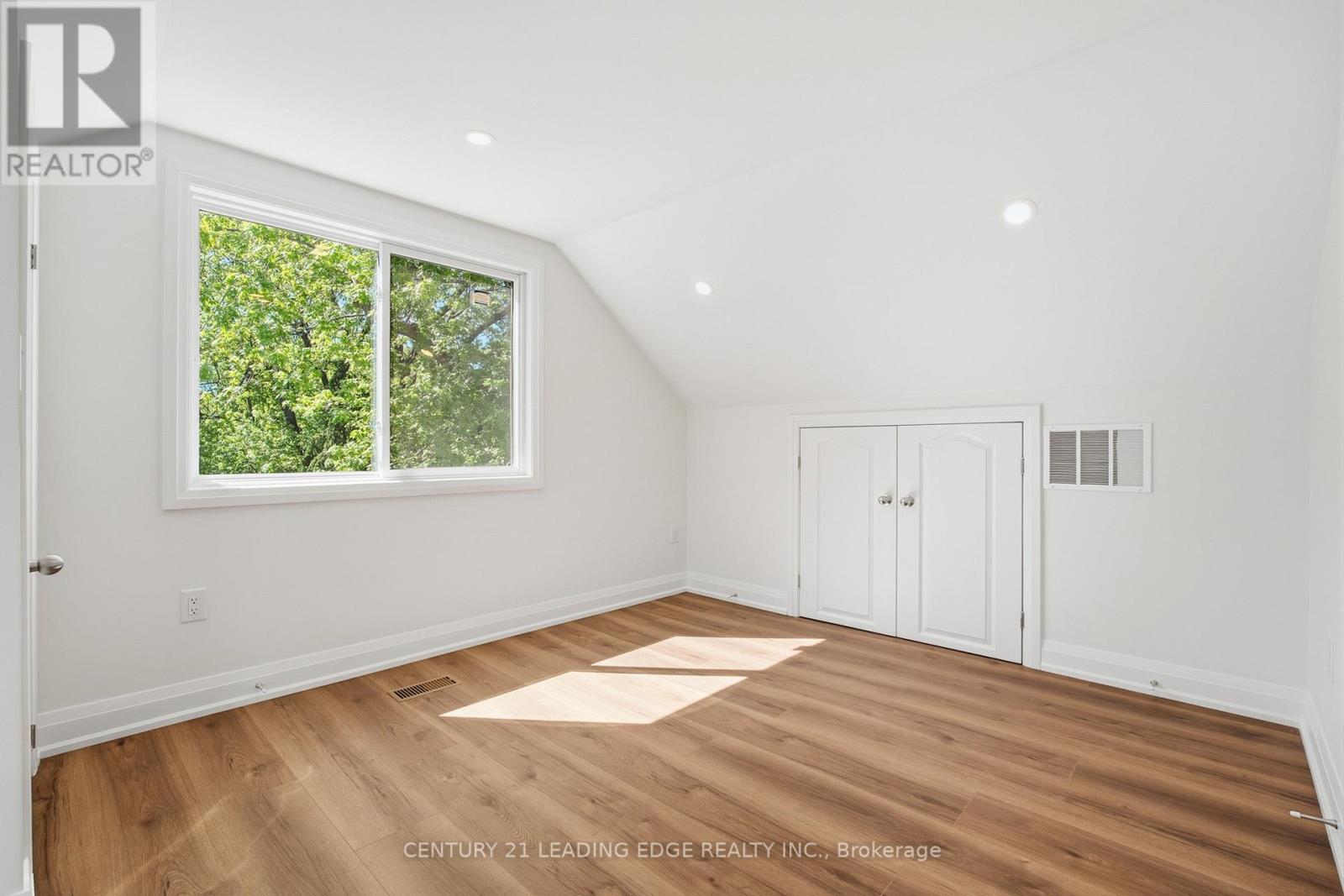 Upper - 141 Roebuck Drive, Toronto, Ontario  M1K 2H9 - Photo 23 - E13194510