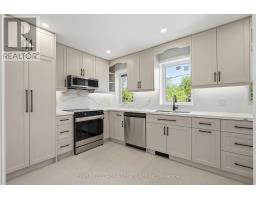 UPPER - 141 ROEBUCK DRIVE, Toronto, Ontario
