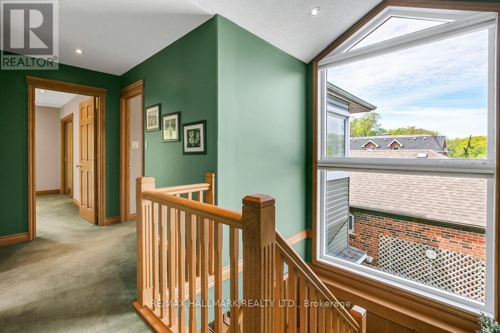 43 Ferris Road, Toronto, Ontario  M4B 1G2 - Photo 15 - E13194524