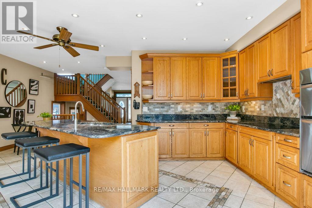 43 Ferris Road, Toronto, Ontario  M4B 1G2 - Photo 8 - E13194524