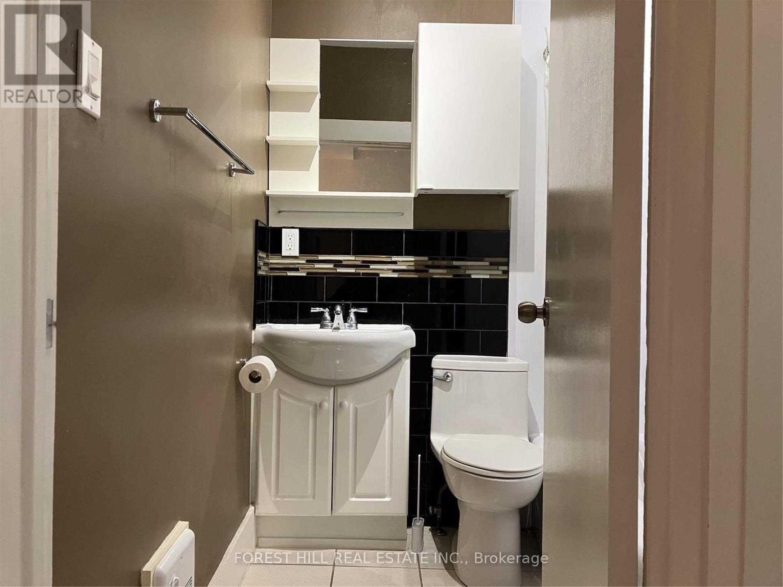 373 Woodbine Avenue, Toronto, Ontario  M4L 3P7 - Photo 31 - E13194530