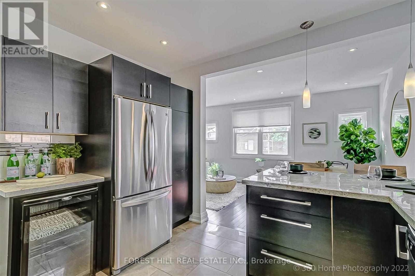 373 Woodbine Avenue, Toronto, Ontario  M4L 3P7 - Photo 14 - E13194582